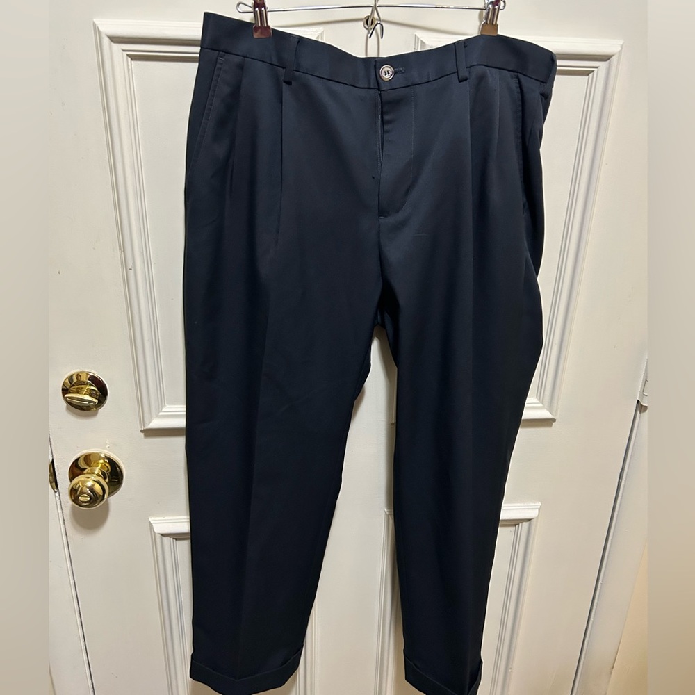 2 pairs Van Heusen Men's Elegant Dress Pants 34/29